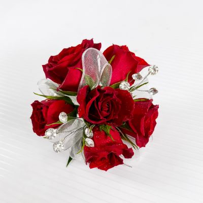 Red Spray Rose Corsage & Bracelet :: Ashland Addison Florist Co.