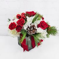 Wrapped in Red (A La Carte Centerpiece)